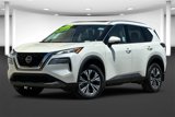 Used 2021 Nissan Rogue SV image 2