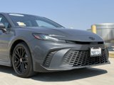 Used 2025 Toyota Camry SE image 3