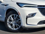 Used 2022 Buick Enclave Premium image 3