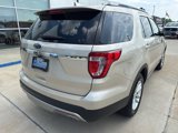 Used 2017 Ford Explorer XLT w/ Equipment Group 202A image 6