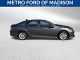 Used 2019 Toyota Camry L image 1