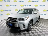 Used 2017 Toyota Highlander Limited Platinum image 3