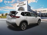 Used 2023 Nissan Rogue SV image 3