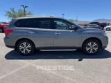 Used 2018 Nissan Pathfinder SV image 5