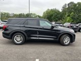 New 2025 Ford Explorer Active image 2