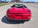 Used 2008 Pontiac Solstice Convertible w/ Premium Package image 4