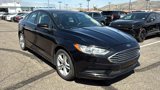 Used 2018 Ford Fusion SE image 2