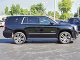 Used 2018 GMC Yukon Denali image 2