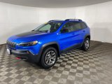 Used 2022 Jeep Cherokee Trailhawk image 3