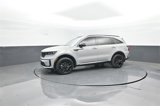 Used 2023 Kia Sorento SX image 4