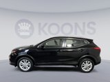 Used 2017 Nissan Rogue Sport SV w/ SV All-Weather Package image 2