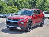 Used 2023 Chevrolet TrailBlazer LT image 2