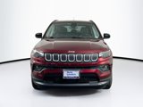 Used 2022 Jeep Compass Latitude image 2