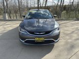 Used 2015 Chrysler 200 Limited w/ Spring Special Group image 2