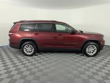 Used 2023 Jeep Grand Cherokee L Laredo image 3