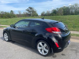 Used 2014 Hyundai Veloster image 4