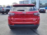 Used 2018 Jeep Compass Latitude w/ Popular Equipment Group image 5