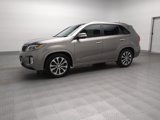 Used 2015 Kia Sorento SX image 2