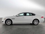 Used 2016 Jaguar XF Premium image 2