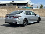 Used 2022 Toyota Camry SE image 2