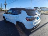 Used 2021 Jeep Compass Latitude image 5