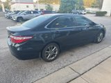 Used 2016 Toyota Camry SE image 3