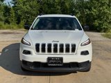 Used 2016 Jeep Cherokee Sport image 6