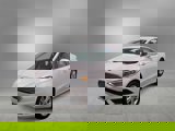Used 2018 Ford Fusion SE w/ Fusion SE Technology Package image 4