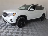 Certified 2022 Volkswagen Atlas SE w/ Black Wheel Package image 4