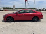 Used 2023 Hyundai Elantra SEL image 2