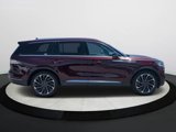 Used 2022 Lincoln Aviator Reserve w/ Equipment Group 201A image 3