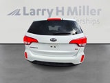 Used 2015 Kia Sorento LX image 4