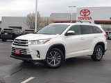 Used 2018 Toyota Highlander XLE image 2