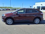 Used 2023 Ford Edge SEL image 2