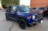Used 2018 Jeep Renegade Trailhawk image 3