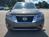 Used 2015 Nissan Pathfinder SL image 2