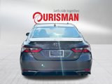 Used 2020 Toyota Camry LE image 3