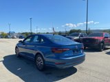 Used 2019 Volkswagen Jetta SE w/ Cold Weather Package image 4