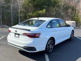 Used 2023 Volkswagen Jetta Sport image 5