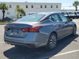 Used 2024 Nissan Altima 2.5 SV image 3