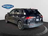 Used 2022 Volkswagen Tiguan SE image 2
