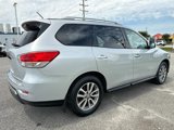 Used 2014 Nissan Pathfinder SV image 4