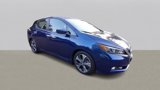 Used 2022 Nissan Leaf SV image 2