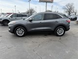 Used 2021 Ford Escape SE image 2