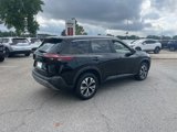 Used 2021 Nissan Rogue SV image 5
