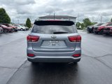 Used 2019 Kia Sorento L image 4