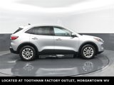 Used 2020 Ford Escape SE image 4