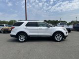 Used 2019 Ford Explorer XLT w/ Equipment Group 202A image 4