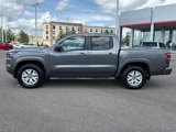 Used 2022 Nissan Frontier SV image 2