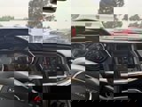Used 2015 Dodge Challenger SXT image 3